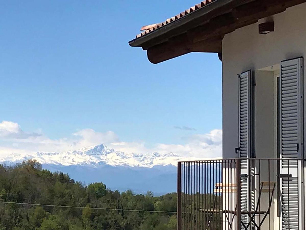La Luce Delle Colline Bed & Breakfast Serravalle delle Langhe ภายนอก รูปภาพ