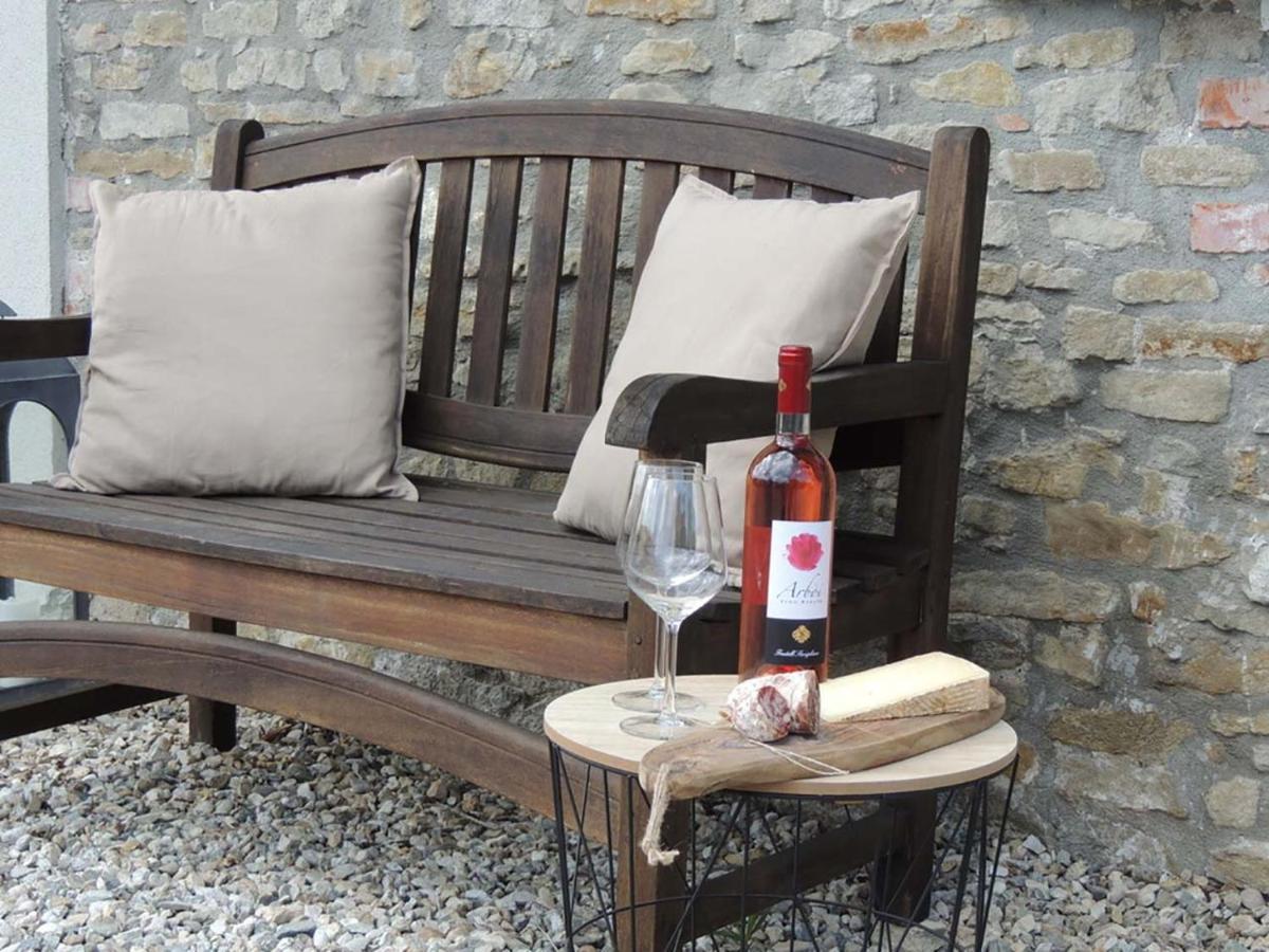 La Luce Delle Colline Bed & Breakfast Serravalle delle Langhe ภายนอก รูปภาพ