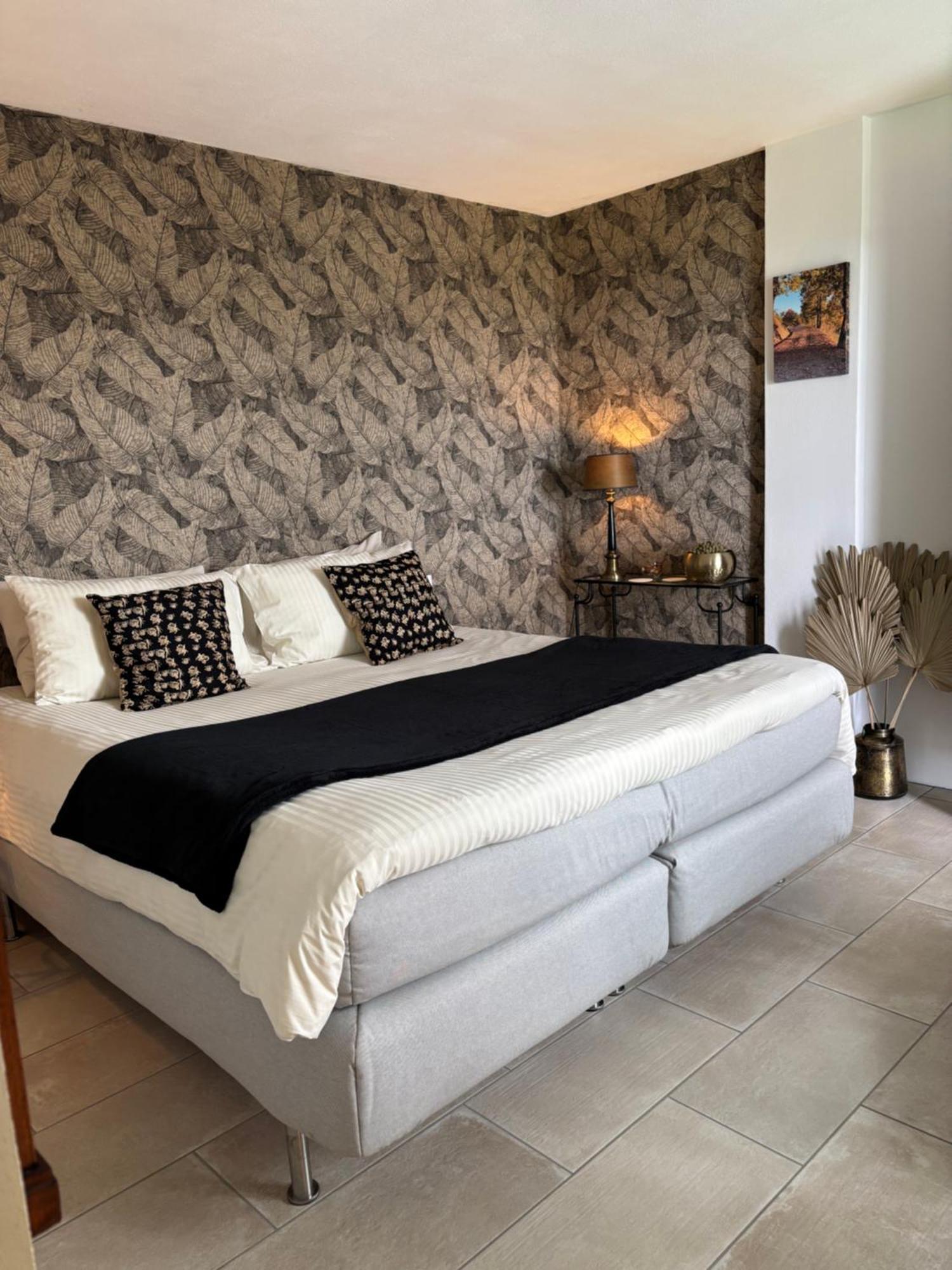 La Luce Delle Colline Bed & Breakfast Serravalle delle Langhe ภายนอก รูปภาพ